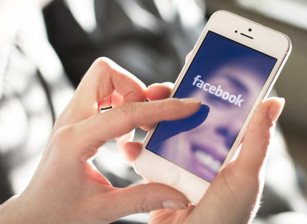 افزایش لایک ، کامنت و بازنشر پست فیسبوک
